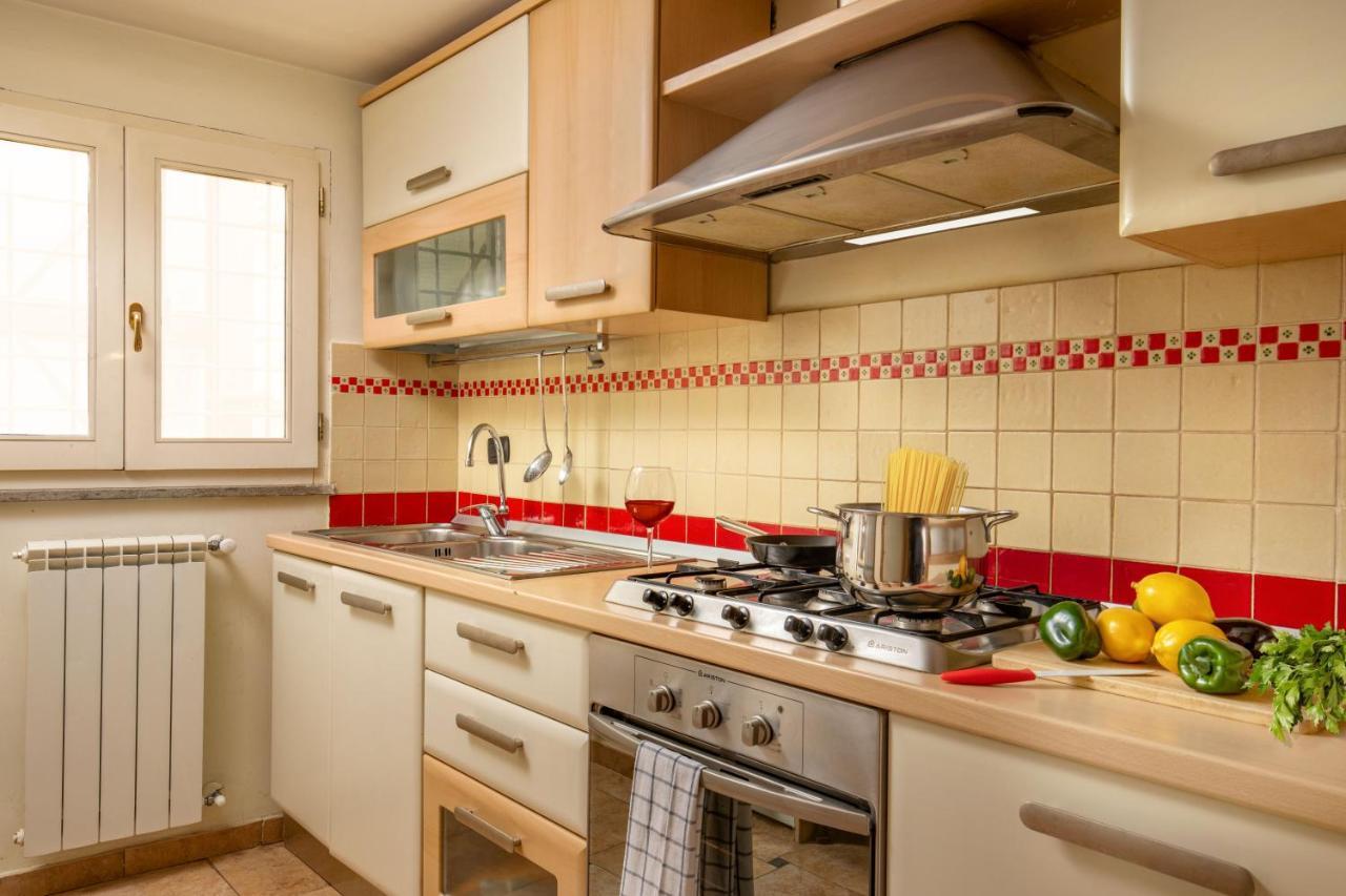 Cappellari Apartments - Campo De' Fiori 로마 외부 사진
